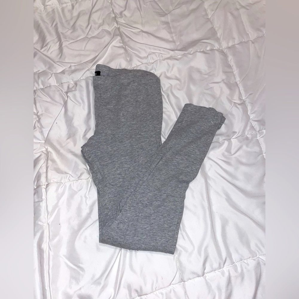 Grey leggings